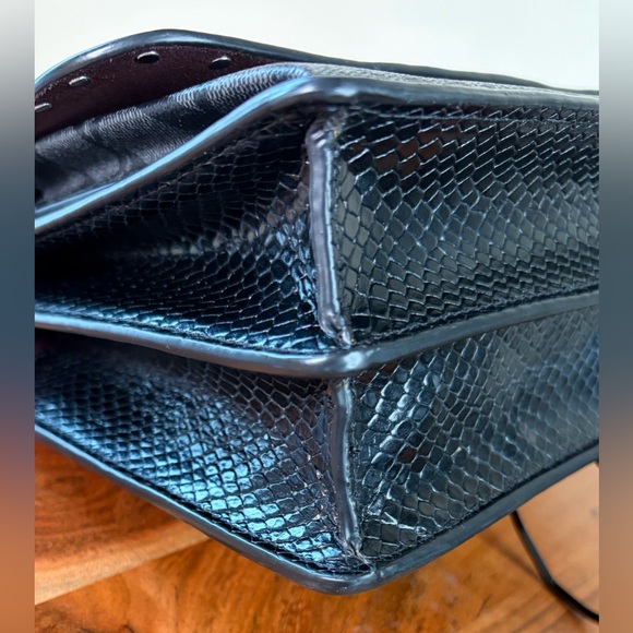 Coach Klare Black Signature Leather Rivets Crossbody Shoulder Purse 90400 EUC - Picture 14 of 17